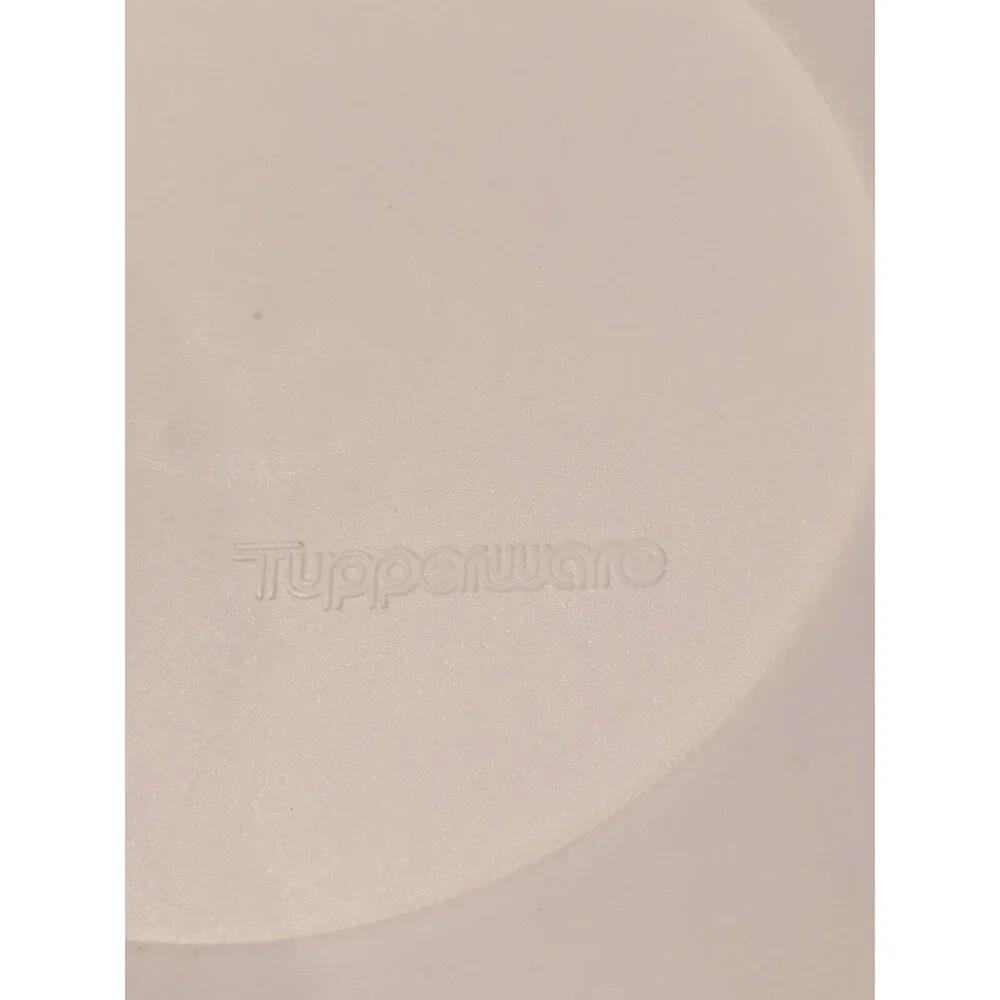 Tupperware Replacement Lid Only 2605B-4 White 9.25” Vintage